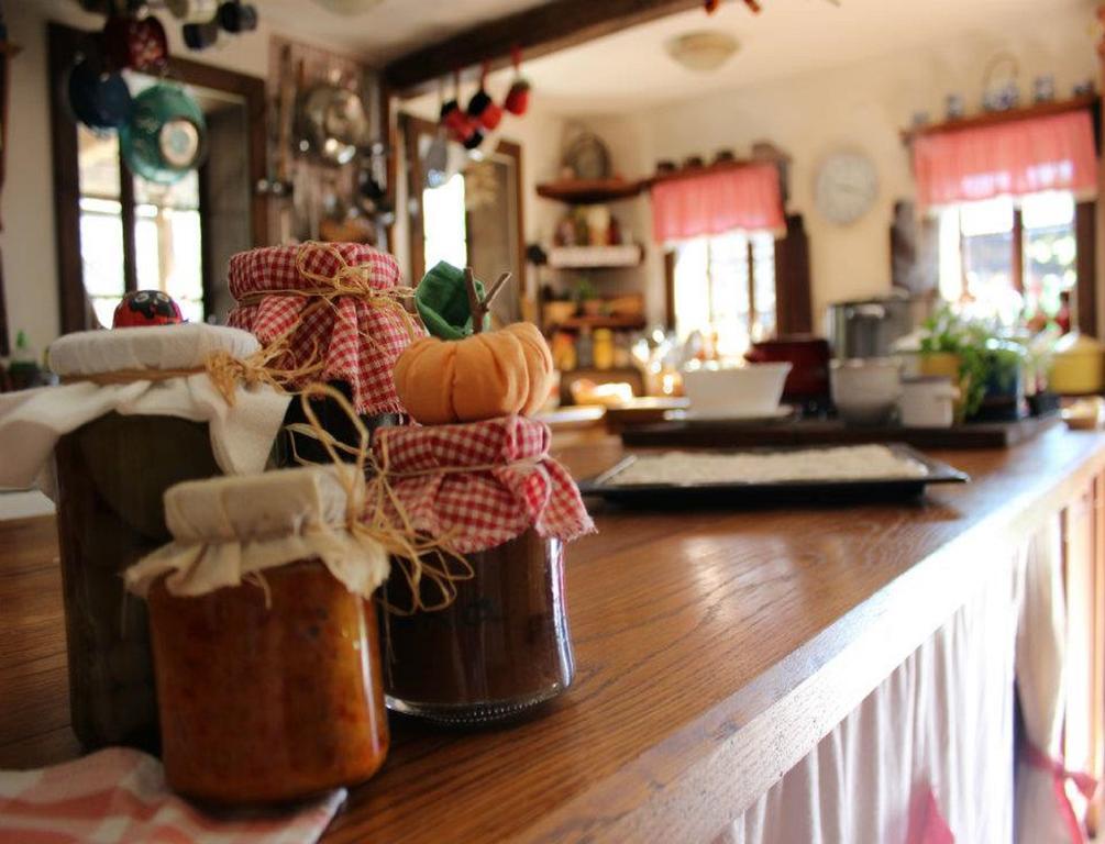 Rural Tourism Family Ravlic Guest House Muzilovcica Eksteriør bilde