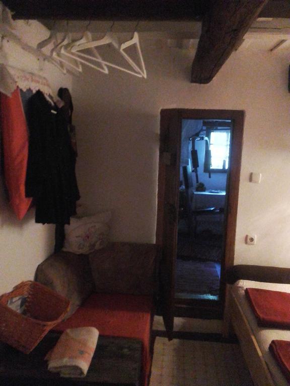 Rural Tourism Family Ravlic Guest House Muzilovcica Eksteriør bilde